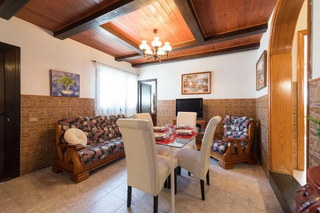 Dom wakacyjny Willa Ocean views Las Garzas Sardina Hiszpania